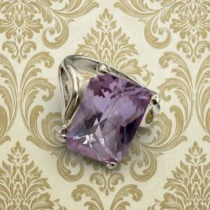 Emerald cut Purple Quartz  size 6 stamped FD in cursive W:19.85